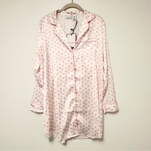 NWT TABITHA WEBB Valentine Heart Print Silky Boyfriend Sleep Shirt Size Medium
